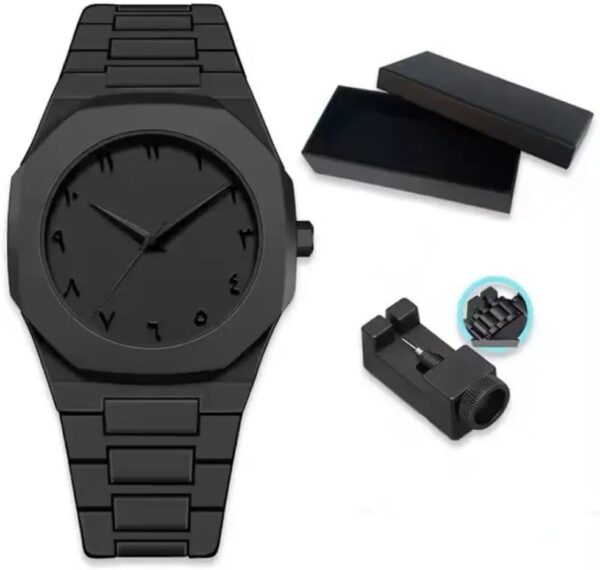 Découvrez cette montre analogique homme imperméable au bracelet noir mat. Offrez un cadeau stylé et précis, idéal pour un usage quotidien.