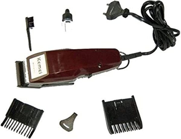 Découvrez la tondeuse professionnelle avec réglage précis et moteur silencieux. Achetez maintenant pour une coupe parfaite et durable.