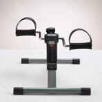 Découvrez le stepper portable pour un entraînement complet. Résistance ajustable et suivi numérique. Achetez maintenant et améliorez votre forme chez vous!