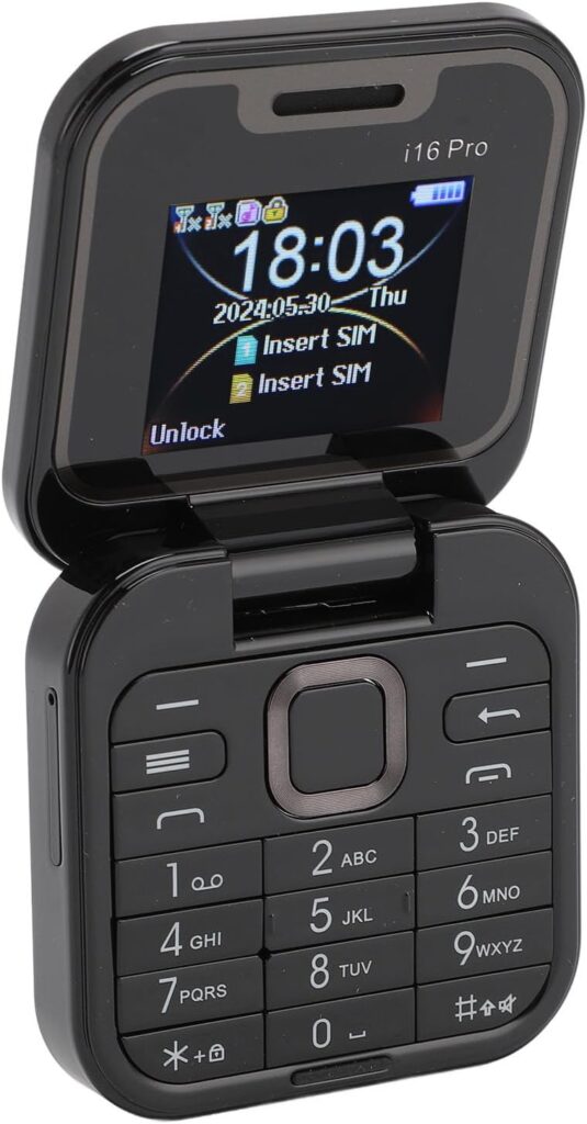 Découvrez ce téléphone à clapet double SIM avec écran LCD, LED, caméra HD et longue autonomie. Achetez-le maintenant pour simplicité et praticité !