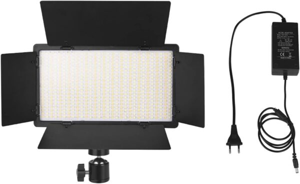 Découvrez la lampe LED portable U800+ pour vidéo en direct. Réglez couleur et intensité. Commandez pour un éclairage photo optimal dès maintenant.
