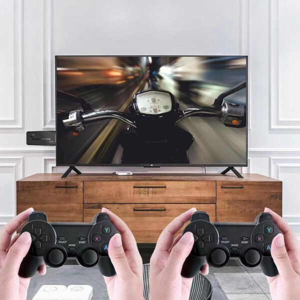 Découvrez la console rétro HD avec plus de 10 000 jeux et manettes sans fil. Jouez partout et profitez d'une expérience fluide. Commandez maintenant!