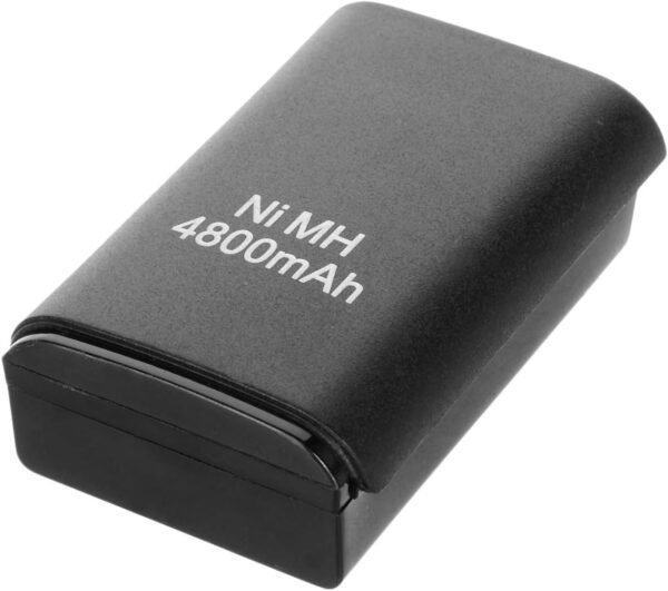 Profitez d'heures de jeu avec la batterie rechargeable Xbox 360. Achetez maintenant et bénéficiez d'une performance optimale et d'un chargement USB facile.